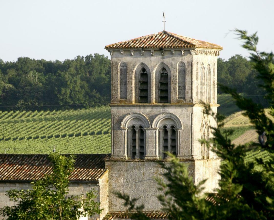 Au Coeur Des Vignes Bed and Breakfast Archiac Εξωτερικό φωτογραφία